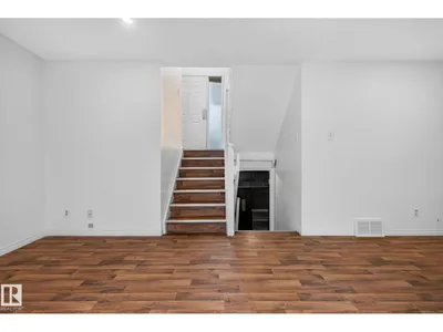 9503 180A ST NW photo 27