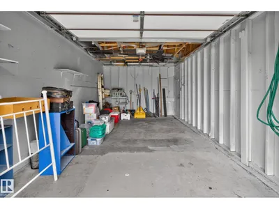 9503 180A ST NW photo 31