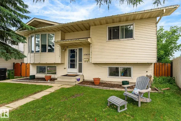 12435 46 ST NW photo 3
