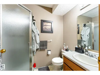 12435 46 ST NW photo 11