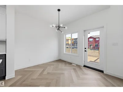 1776 Crossbill LO NW photo 19