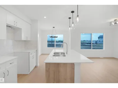 1822 188 ST NW photo 6