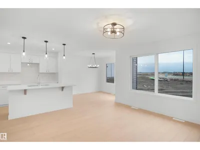 1822 188 ST NW photo 12