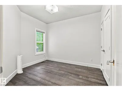 4530 SALY PL SW SW photo 25