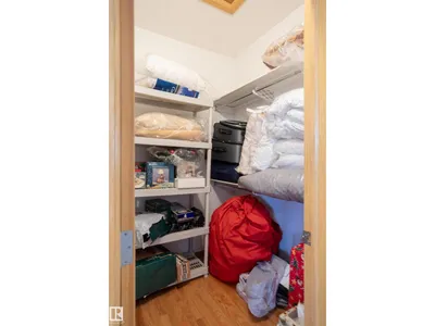 6407 163 AV NW photo 28