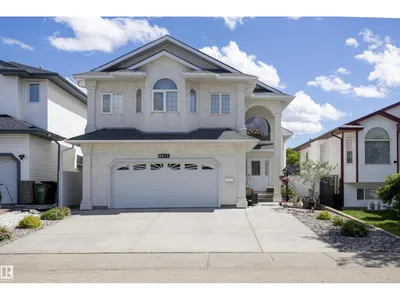 6407 163 AV NW photo 62