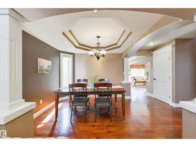 5911 166 AV NW photo 16