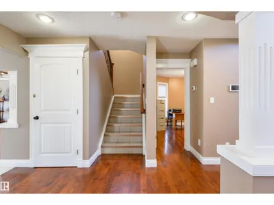 5911 166 AV NW photo 19