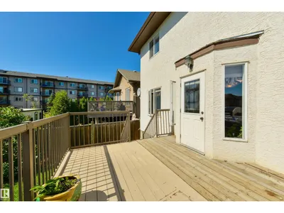 5911 166 AV NW photo 45