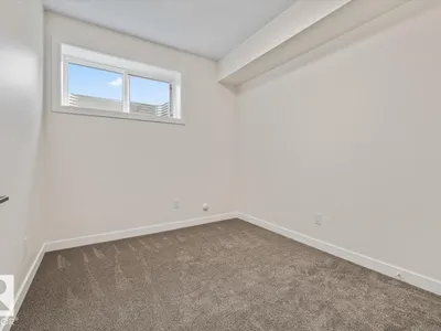10932 132 ST NW photo 58