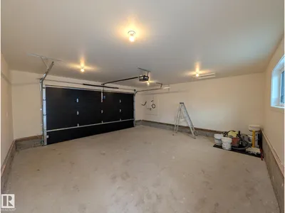 10934 132 ST NW photo 65