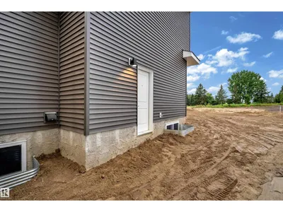 32 Grayson GR photo 38