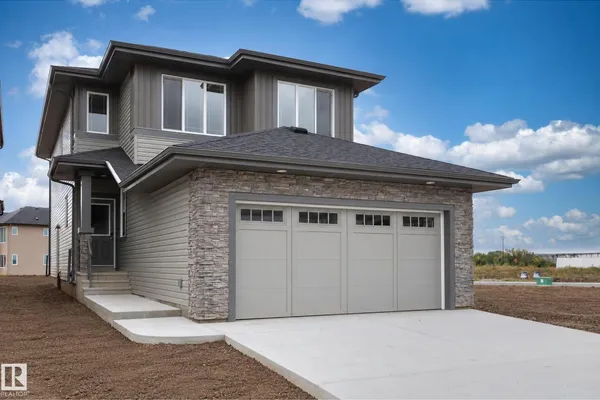 6279 180 AV NW photo 2