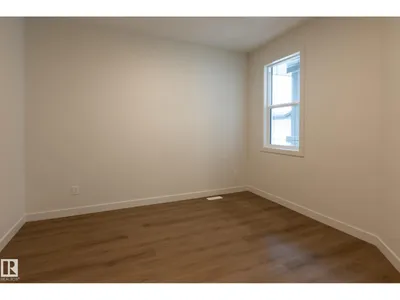 6279 180 AV NW photo 8