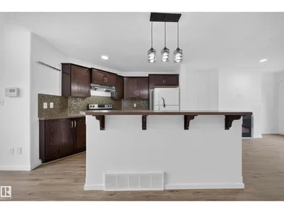 2115 32 ST NW photo 11