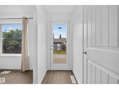 2115 32 ST NW photo 22