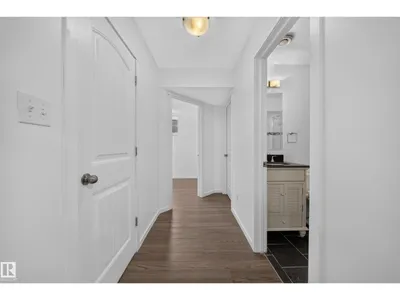 2115 32 ST NW photo 28