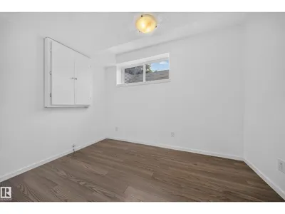 2115 32 ST NW photo 31