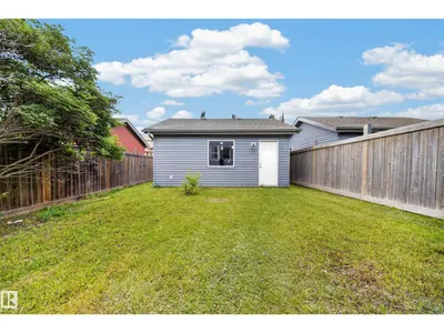 2115 32 ST NW photo 36