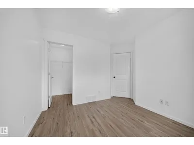 2115 32 ST NW photo 45