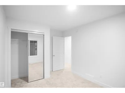 1209 11 AV NW photo 31