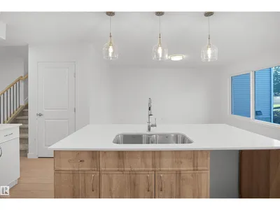 1721 8 ST NW photo 9