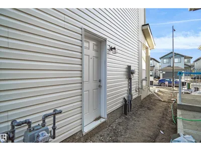 1721 8 ST NW photo 31