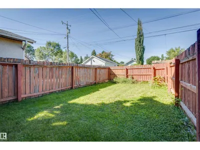 10916 151 ST NW photo 11