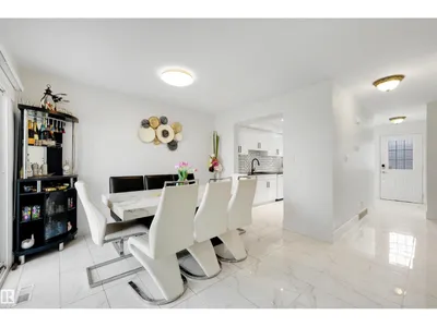 #17 3520 60 ST NW photo 9
