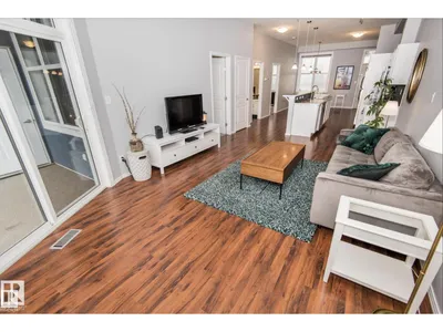 #415 10147 112 ST NW photo 6