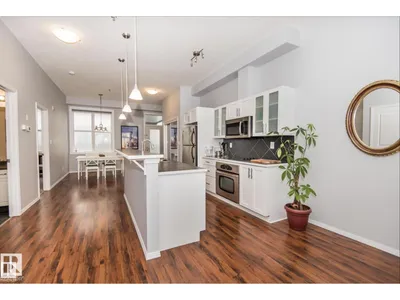 #415 10147 112 ST NW photo 8