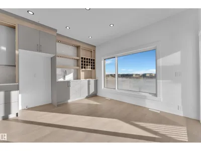 226 Linden LO photo 13