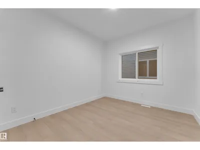 226 Linden LO photo 19