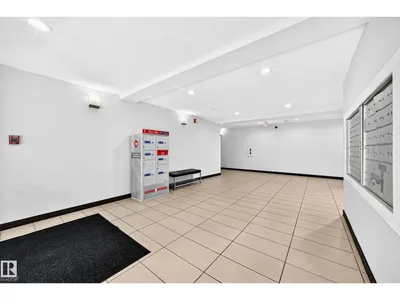 #302 9523 160 AV NW photo 36