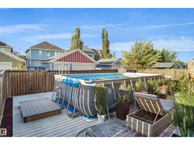 7812 18 AV SW photo 55