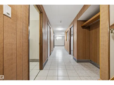 14008 94 ST NW photo 26