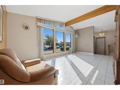 14008 94 ST NW photo 6