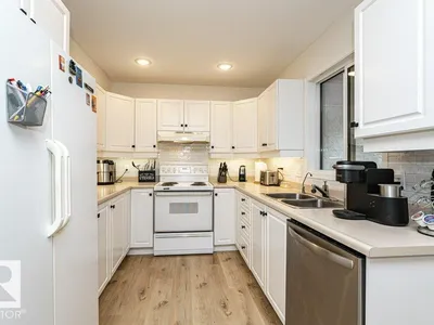 9787 176 ST NW photo 12