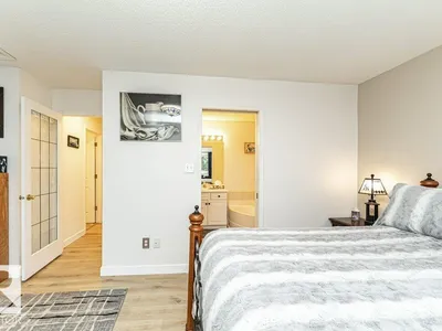 9787 176 ST NW photo 26