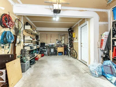 9787 176 ST NW photo 36