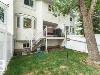 9787 176 ST NW photo 42