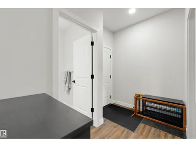 61 PENN PL photo 13
