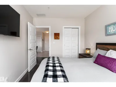 #203 5151 WINDERMERE BV SW photo 18