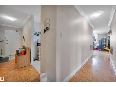 #205 9835 113 ST NW photo 9