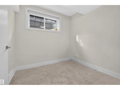15009 108 AV NW photo 27