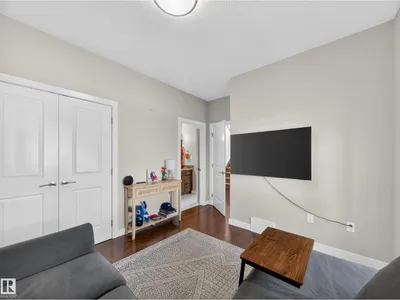 9917 162 ST NW photo 13