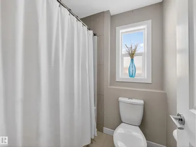 9917 162 ST NW photo 46
