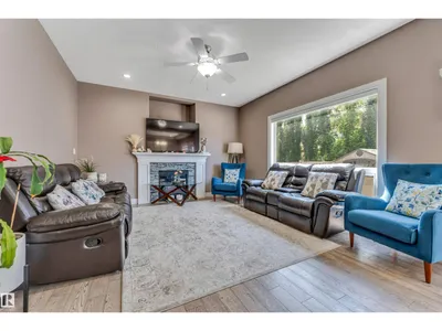 3819 CLAXTON CL SW photo 15