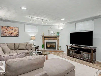 12112 38 ST NW photo 16