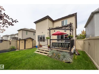 6303 18 AV SW photo 45